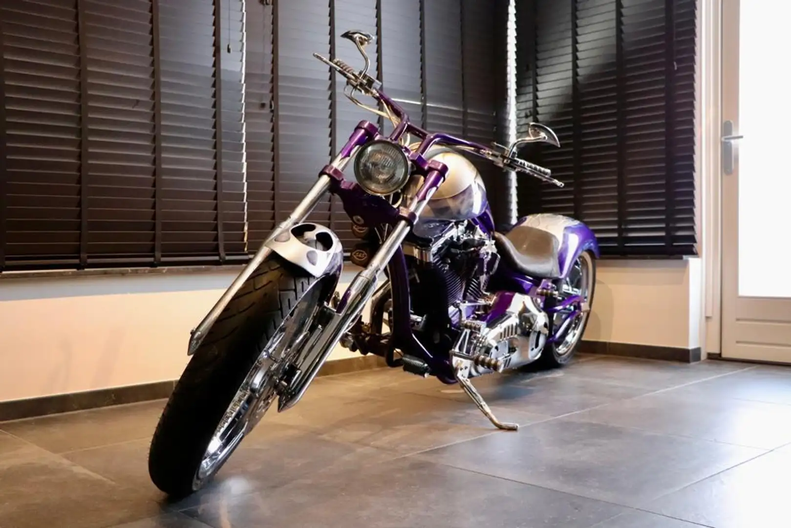 Harley-Davidson Big Bear SLED PROSTREET / BJ: 2006 Paars - 1