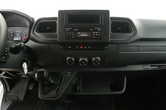 Renault Master view 12