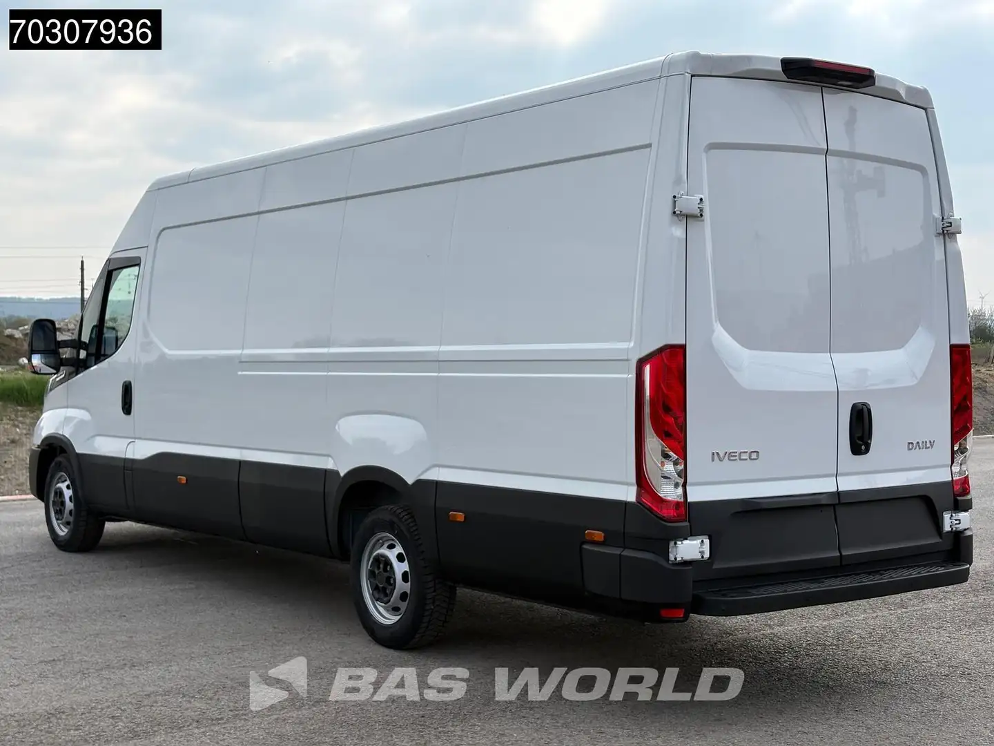 Iveco Daily 35S18 Neu! 3.0L Automatik 180PS L3H2 AC Weiß - 2