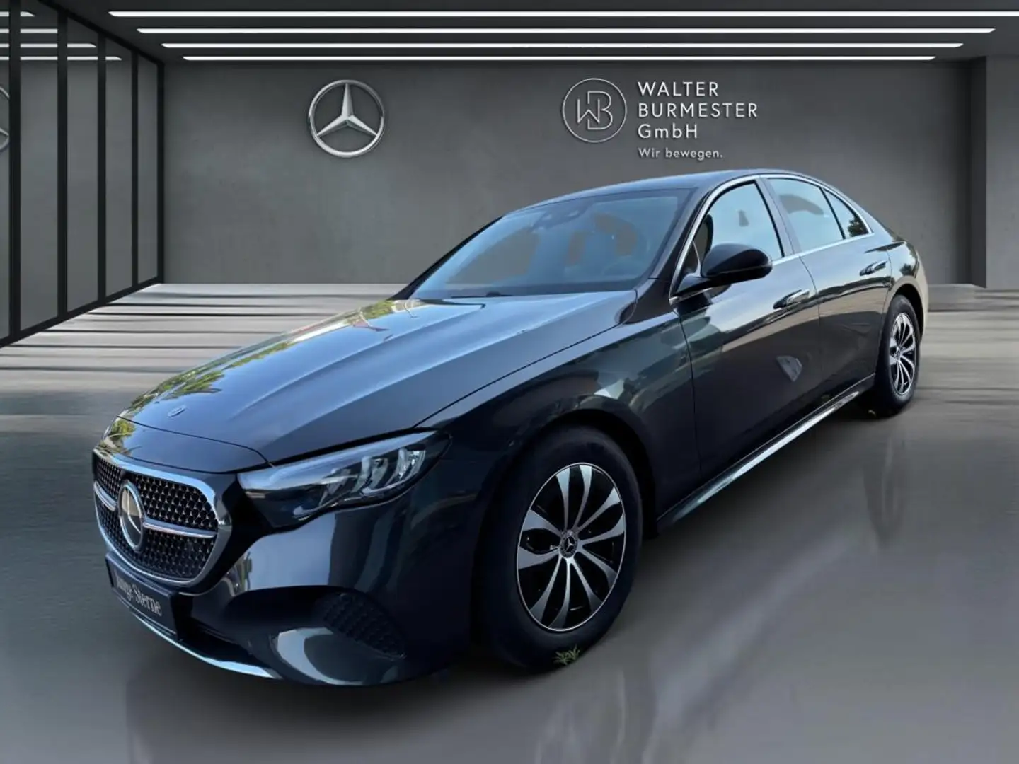 Mercedes-Benz E 220 d  Avantgarde+Navi+Distronic+Kamera+Ambi+ Šedá - 2
