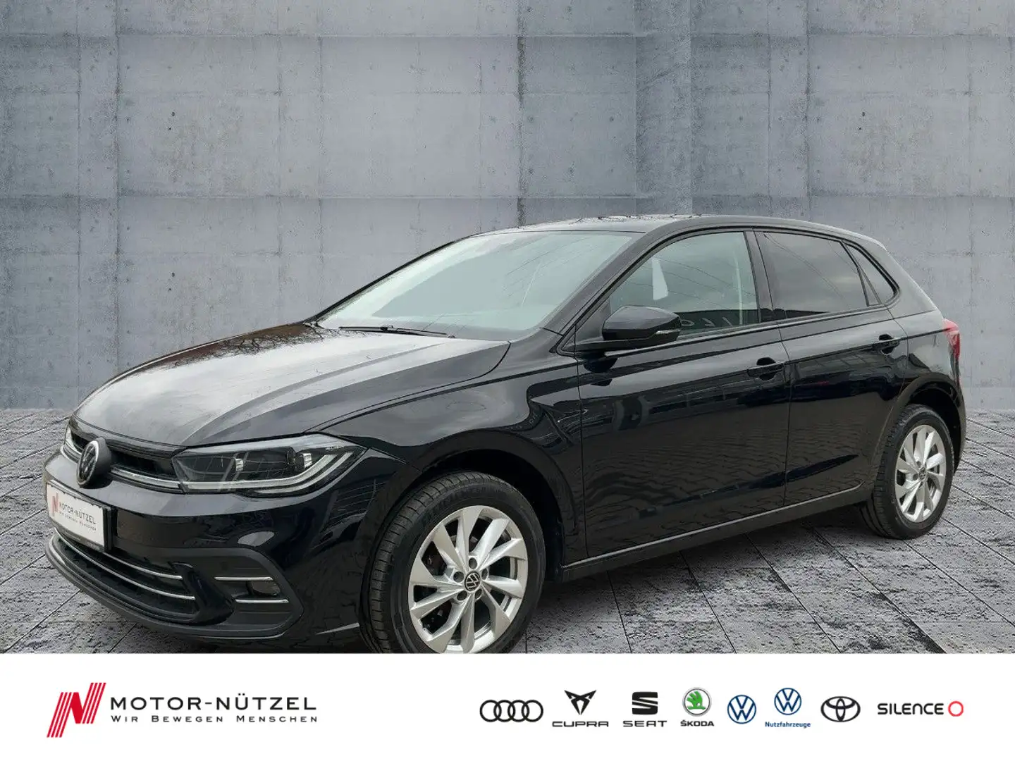 Volkswagen Polo 1.0 TSI STYLE IQ.LIGHT+NAVI+APP+SHZ+PDC+NSW Zwart - 1