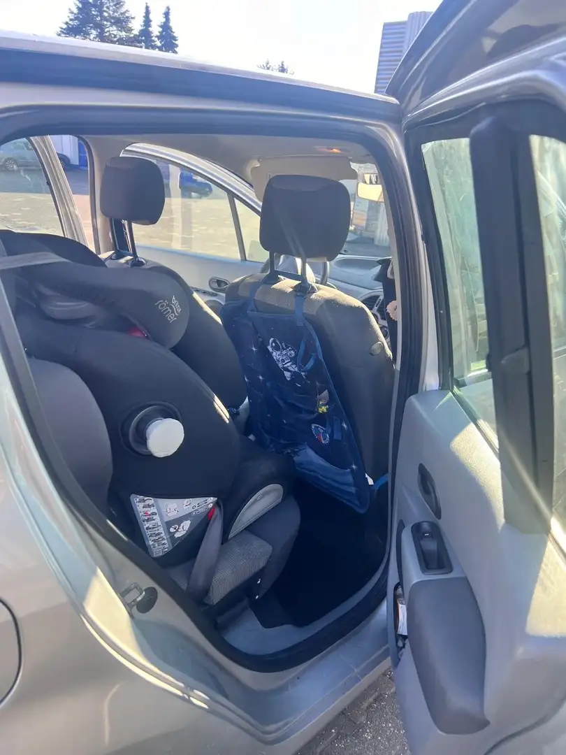 Renault Modus 1.2 16V Authentique - 2