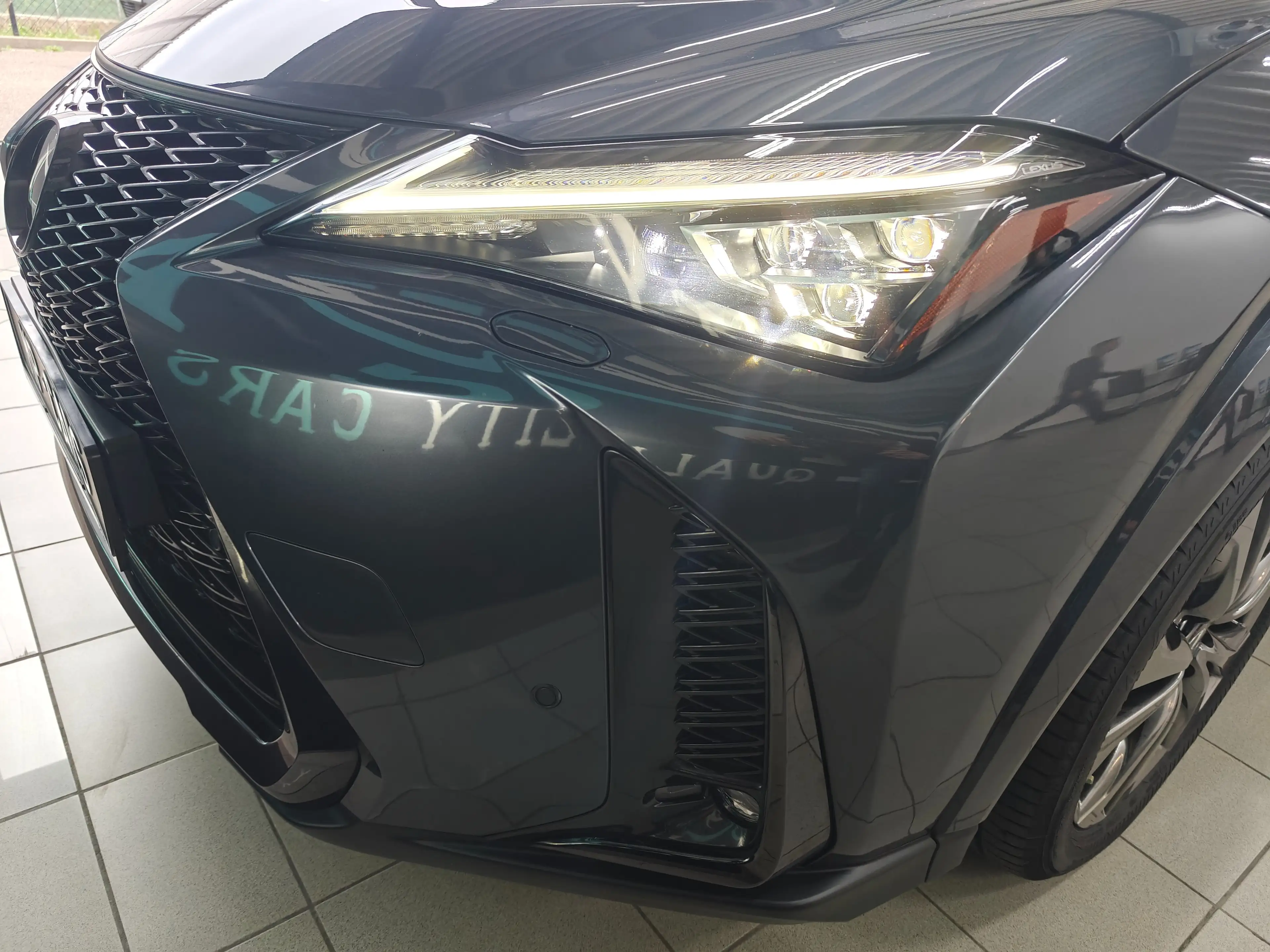 Lexus UX 250h UX 250h (E-FOUR) F SPORT — photo 5