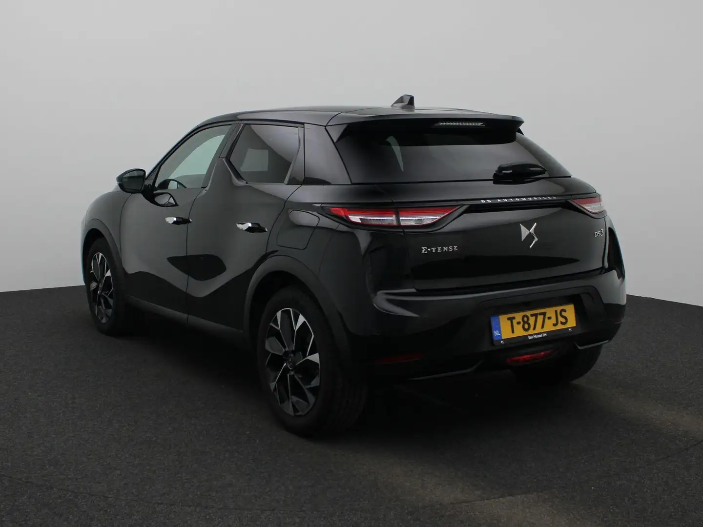 DS Automobiles DS 3 E-Tense Rivoli 54 kWh | Stoelverwarming | Keyless Noir - 2
