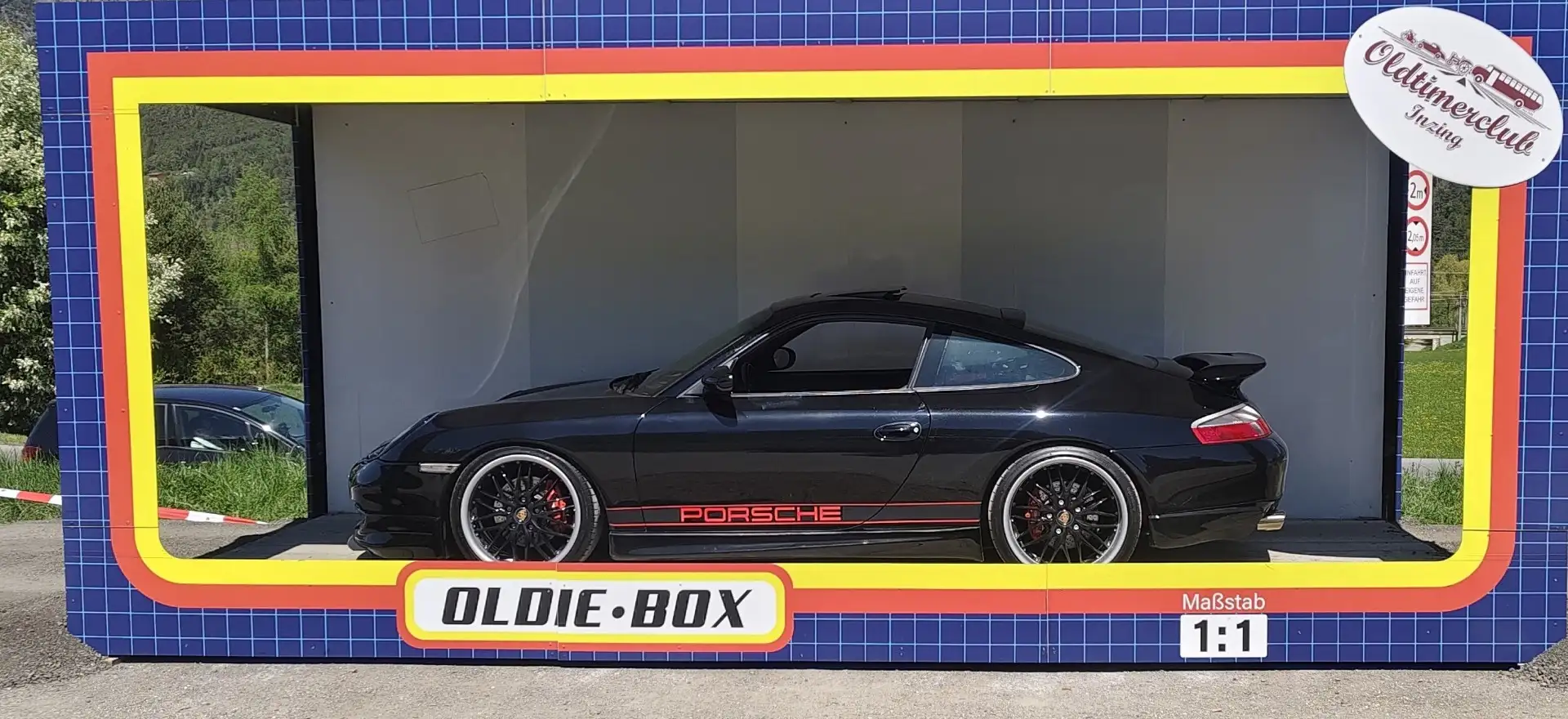 Porsche 911 Carrera Coupé - 1