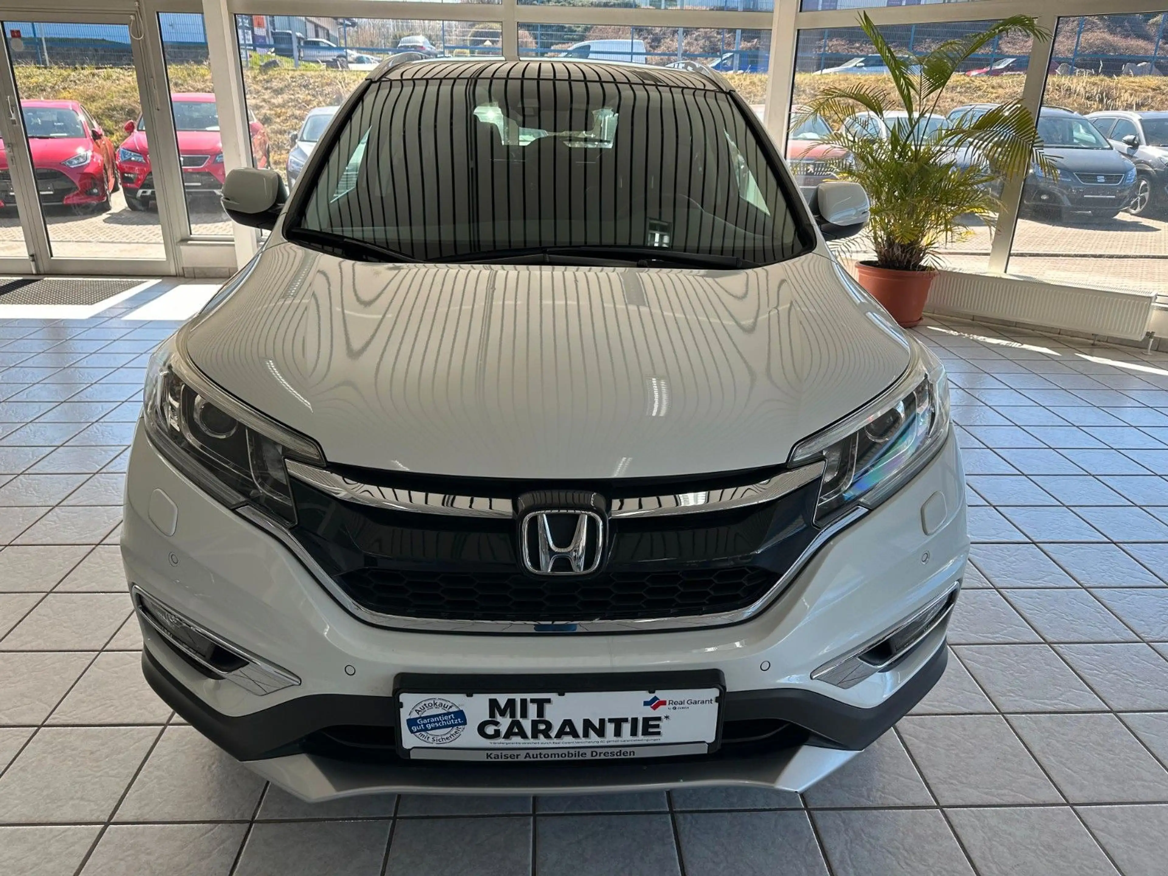 Honda CR-V Executive *4WD*PDC*Pano*Navi*1-Hand*Automat — photo 2
