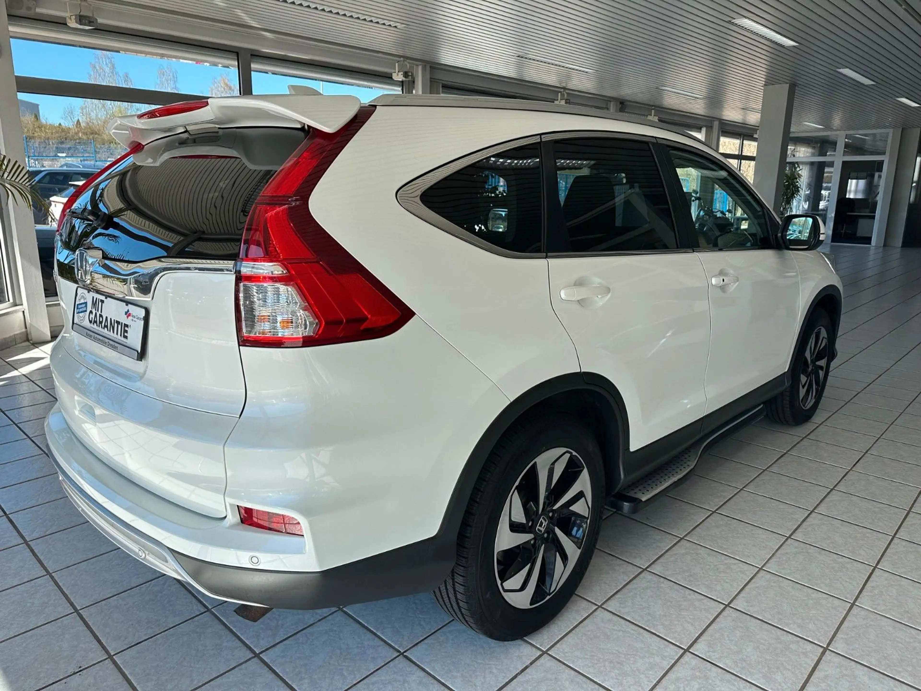 Honda CR-V Executive *4WD*PDC*Pano*Navi*1-Hand*Automat — photo 5