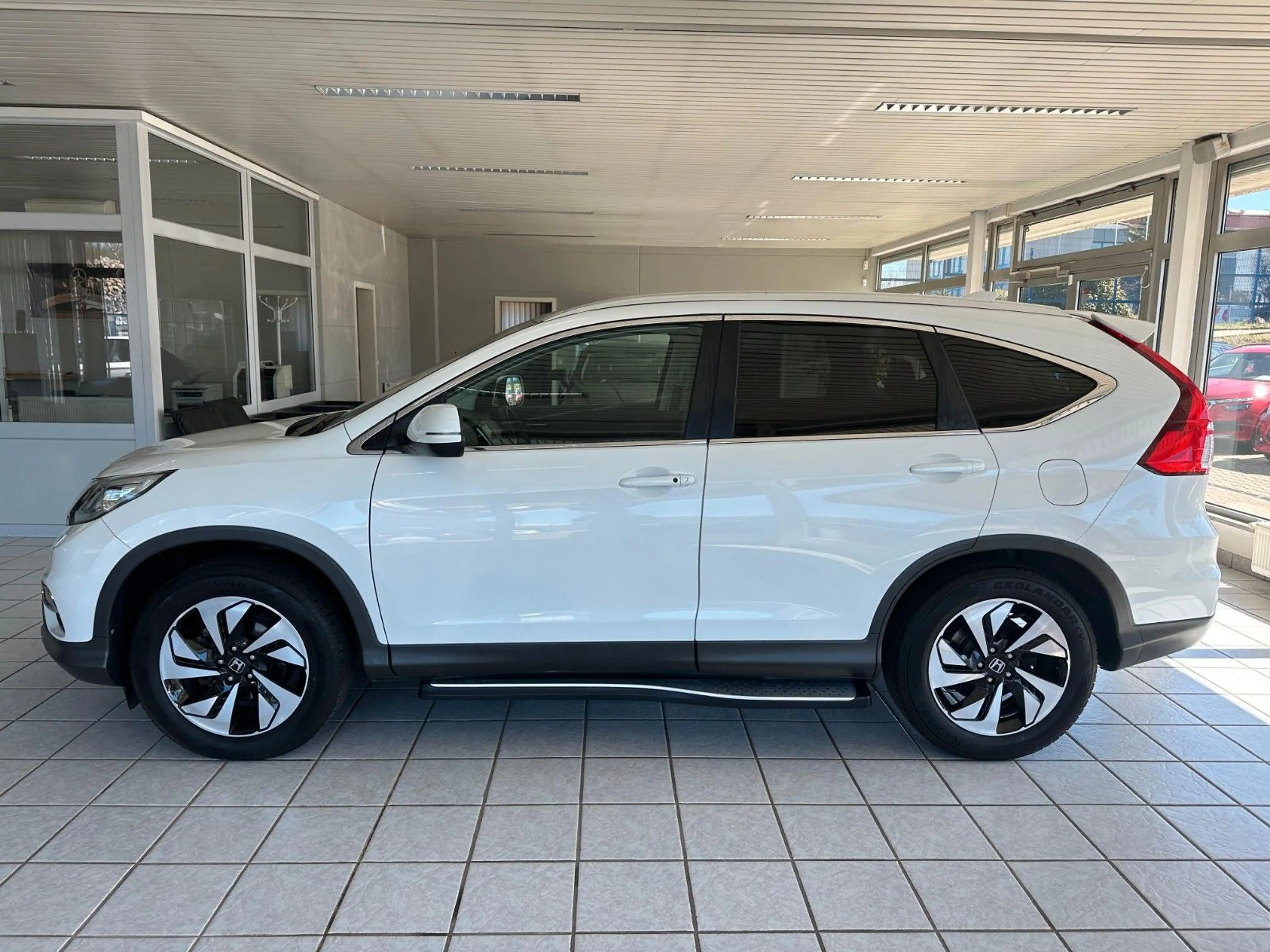 Honda CR-V Executive *4WD*PDC*Pano*Navi*1-Hand*Automat — photo 8