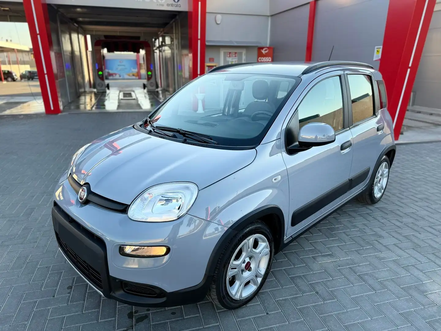 Fiat Panda 1.0 firefly hybrid City Cross s PARI AL NUOVO Grigio - 2