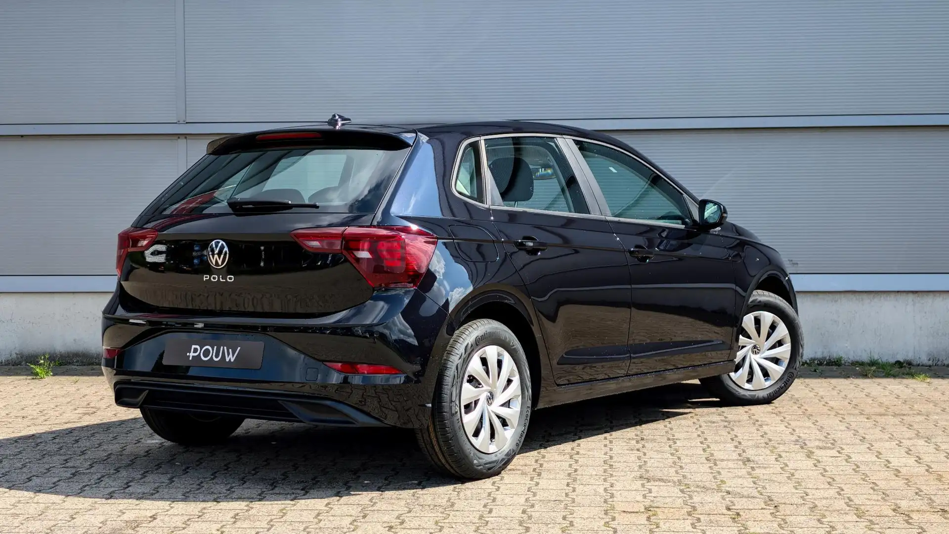Volkswagen Polo 1.0 MPI 80pk Polo Edition | Cruise Control | DAB O Zwart - 2