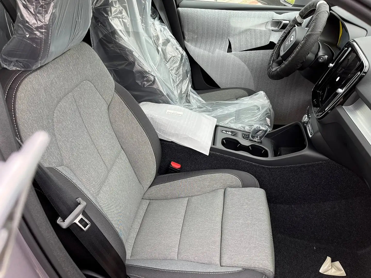 Volvo XC40 XC40 2.0 b3 Core auto+ Winter Pack + Vetri Scuri Argento - 2