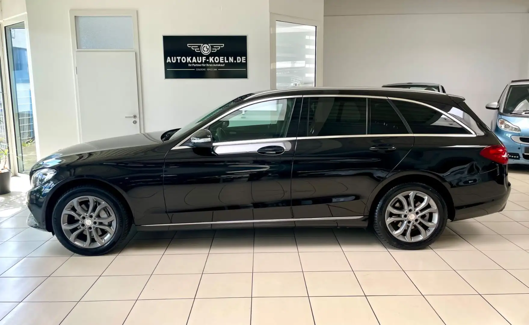 Mercedes-Benz C 250 d T-Modell BlueTec/Avantgard/HedupDisplay/ Schwarz - 2