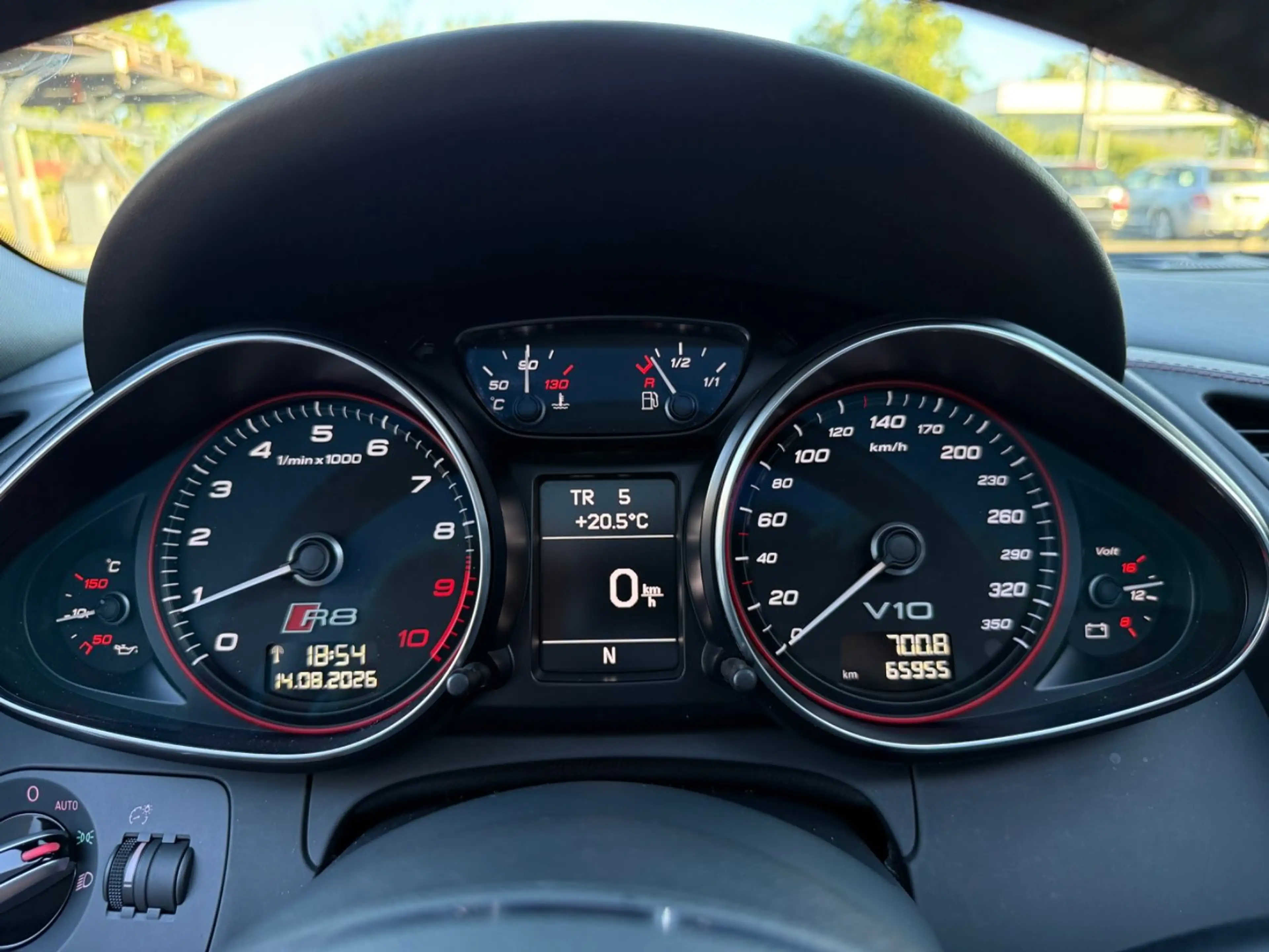 Audi R8 Spyder 5.2 FSI V10*Keramik*B&O*KAM.*KW* — photo 15