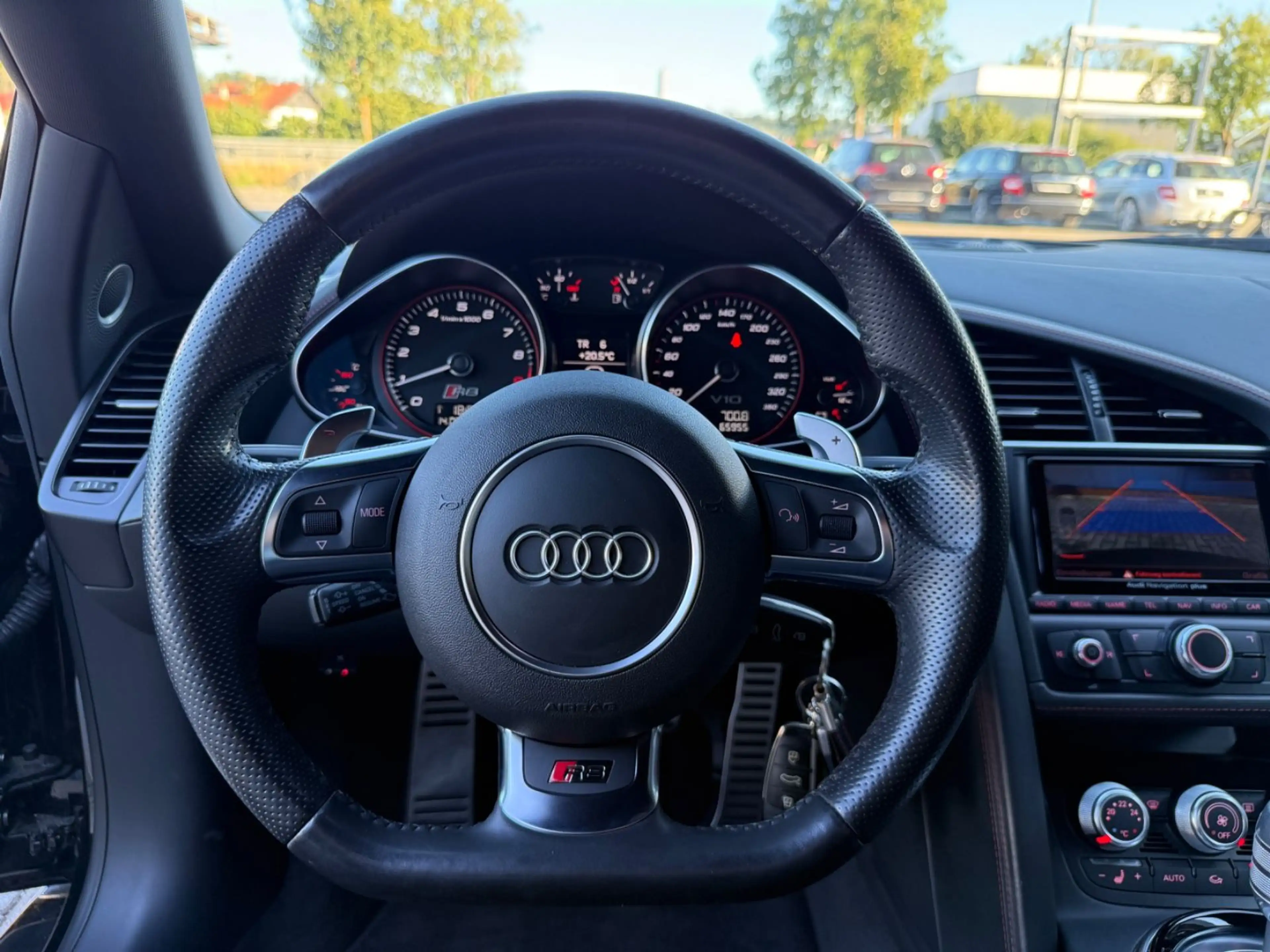 Audi R8 Spyder 5.2 FSI V10*Keramik*B&O*KAM.*KW* — photo 12