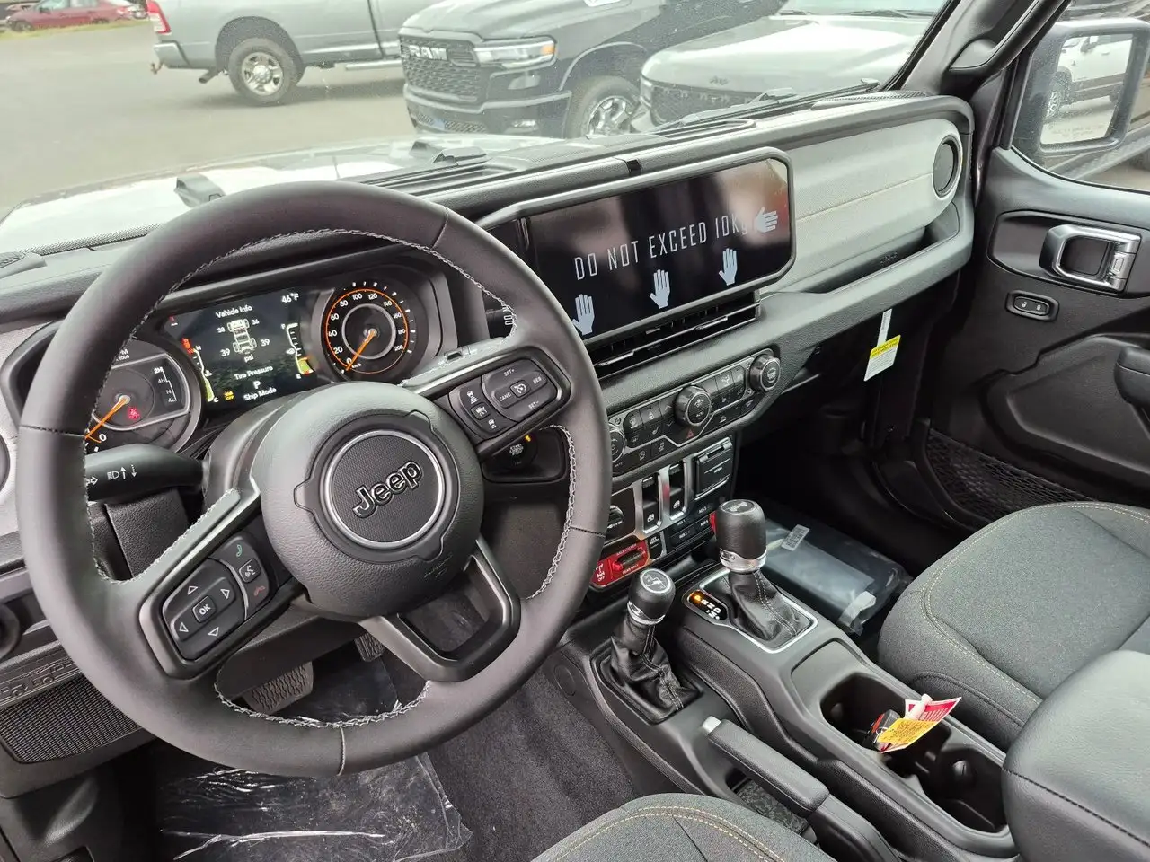 Jeep Wrangler снимка Jeep Wrangler