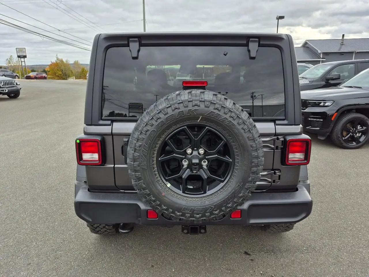 Jeep Wrangler снимка Jeep Wrangler