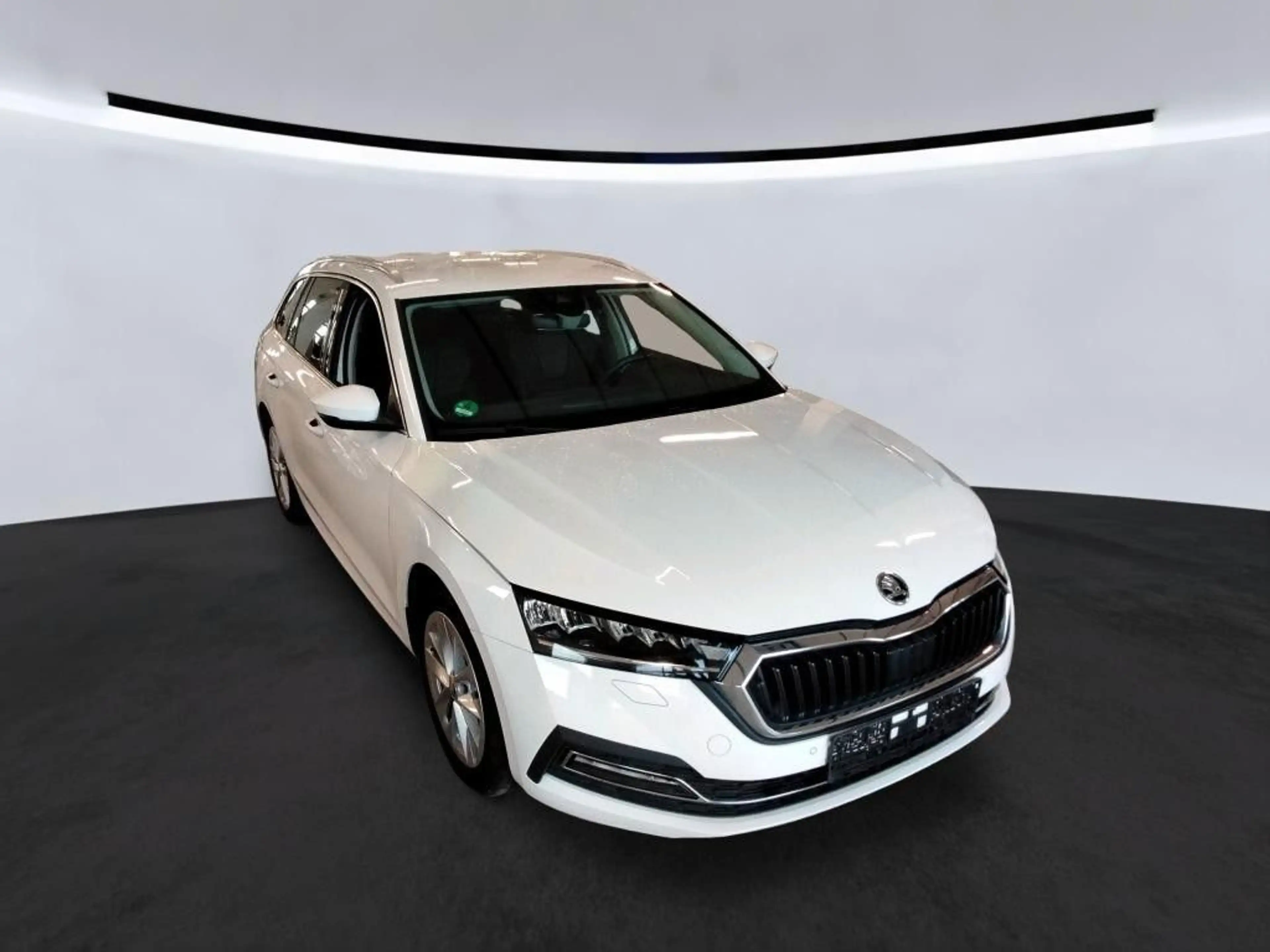 Skoda Octavia Combi Style 2.0 TDI DSG Navi AHK SHZ LED — photo 2