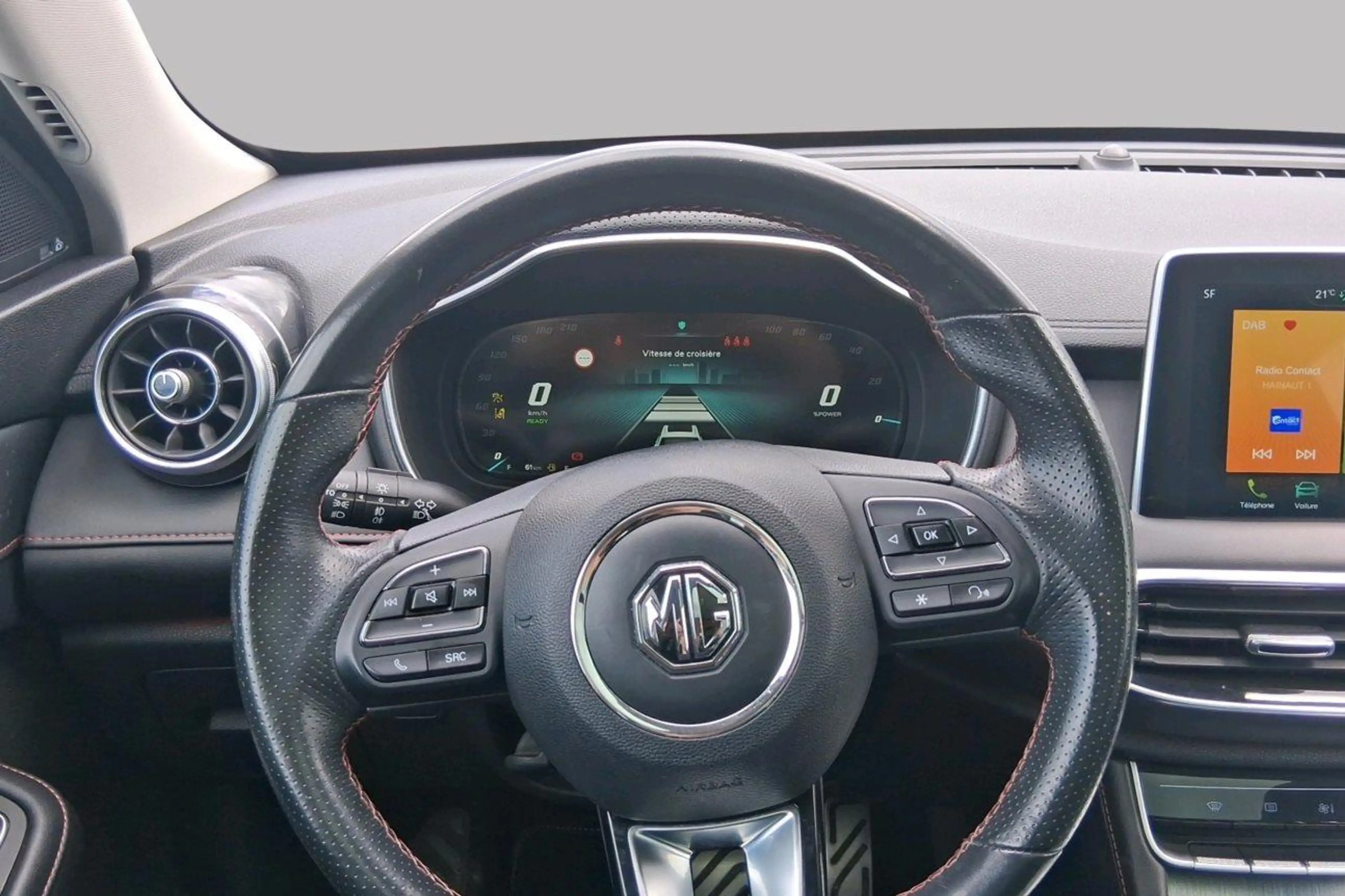 MG EHS LUXURY PHEV — photo 12