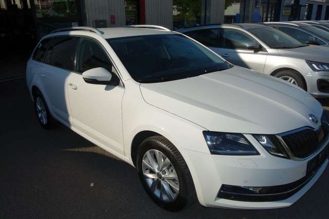 Skoda Octavia Combi Style DSG AHK LED ACC