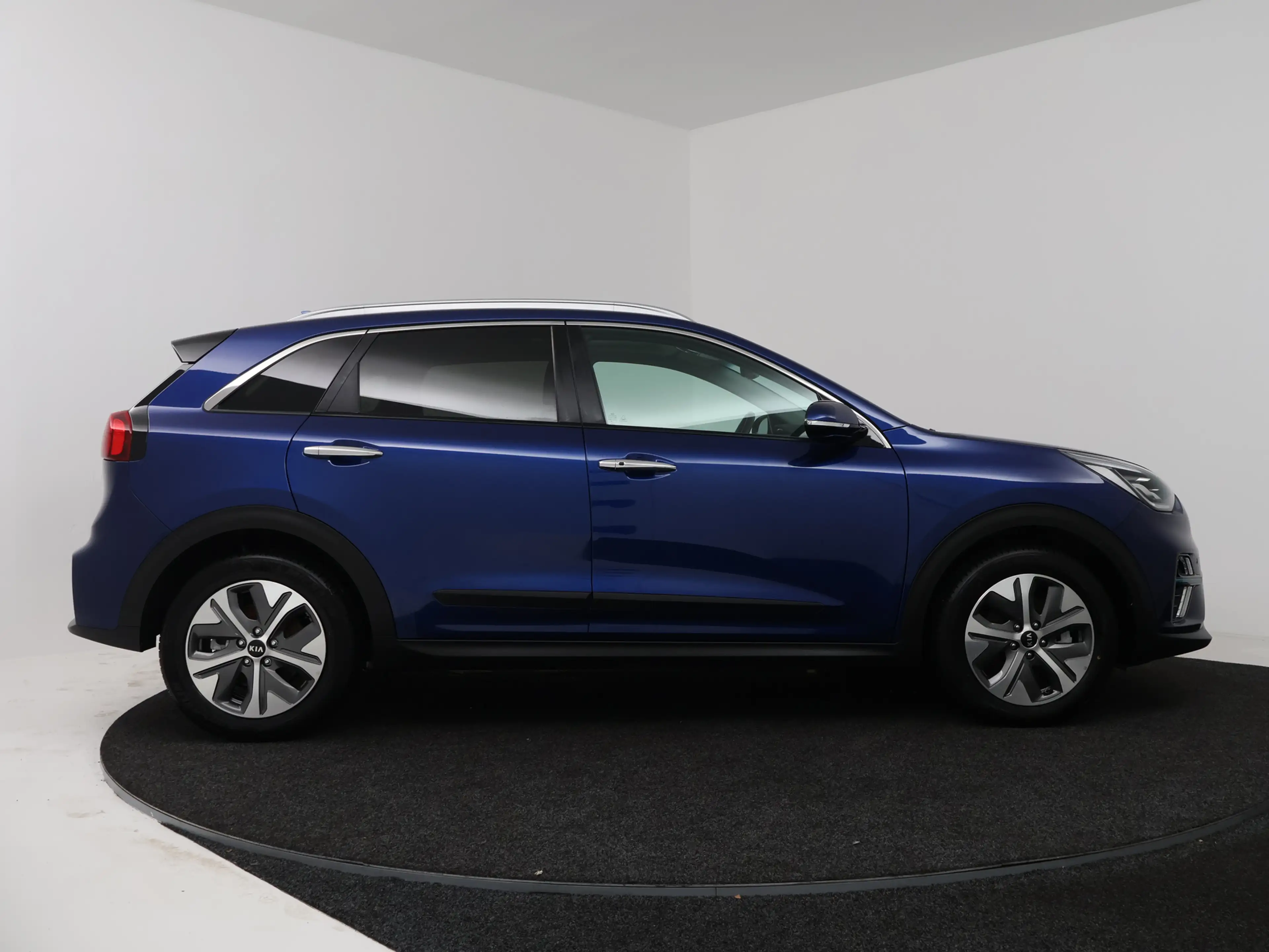 Kia e-Niro DynamicPlusLine 64 kWh staat bij APC — photo 15