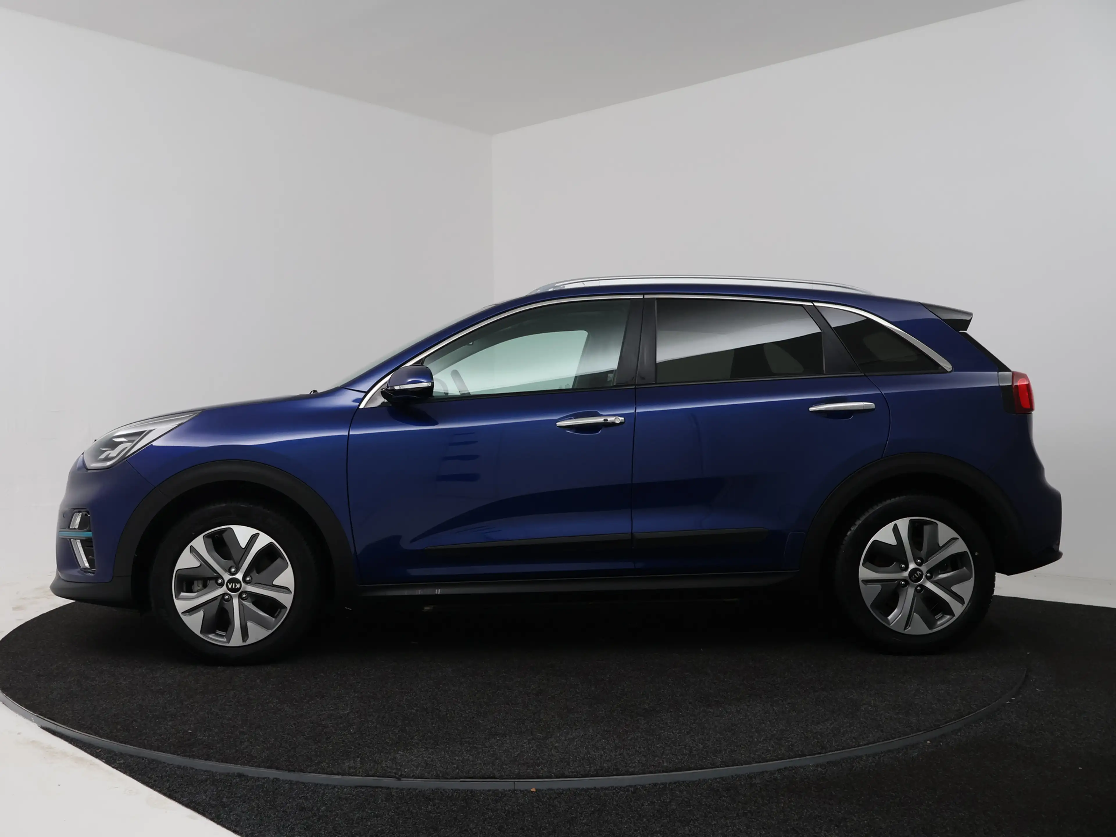 Kia e-Niro DynamicPlusLine 64 kWh staat bij APC — photo 3