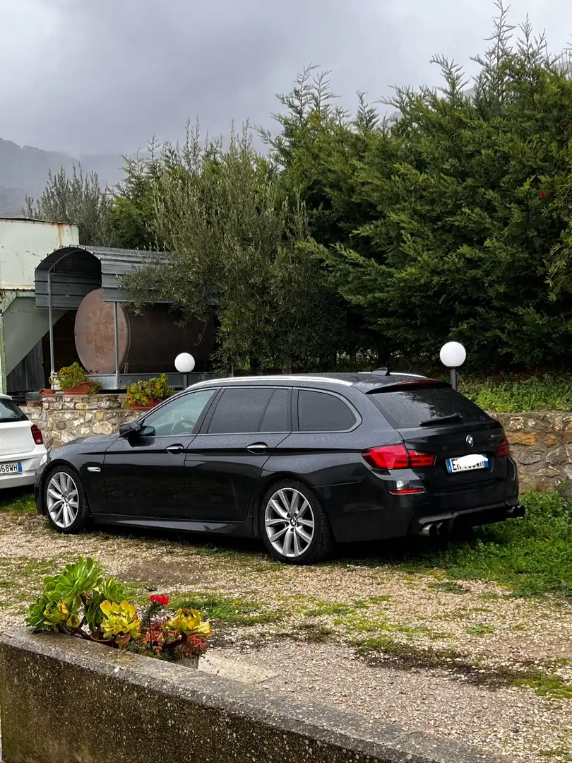 BMW 530 530d Touring Msport Чорний - 1
