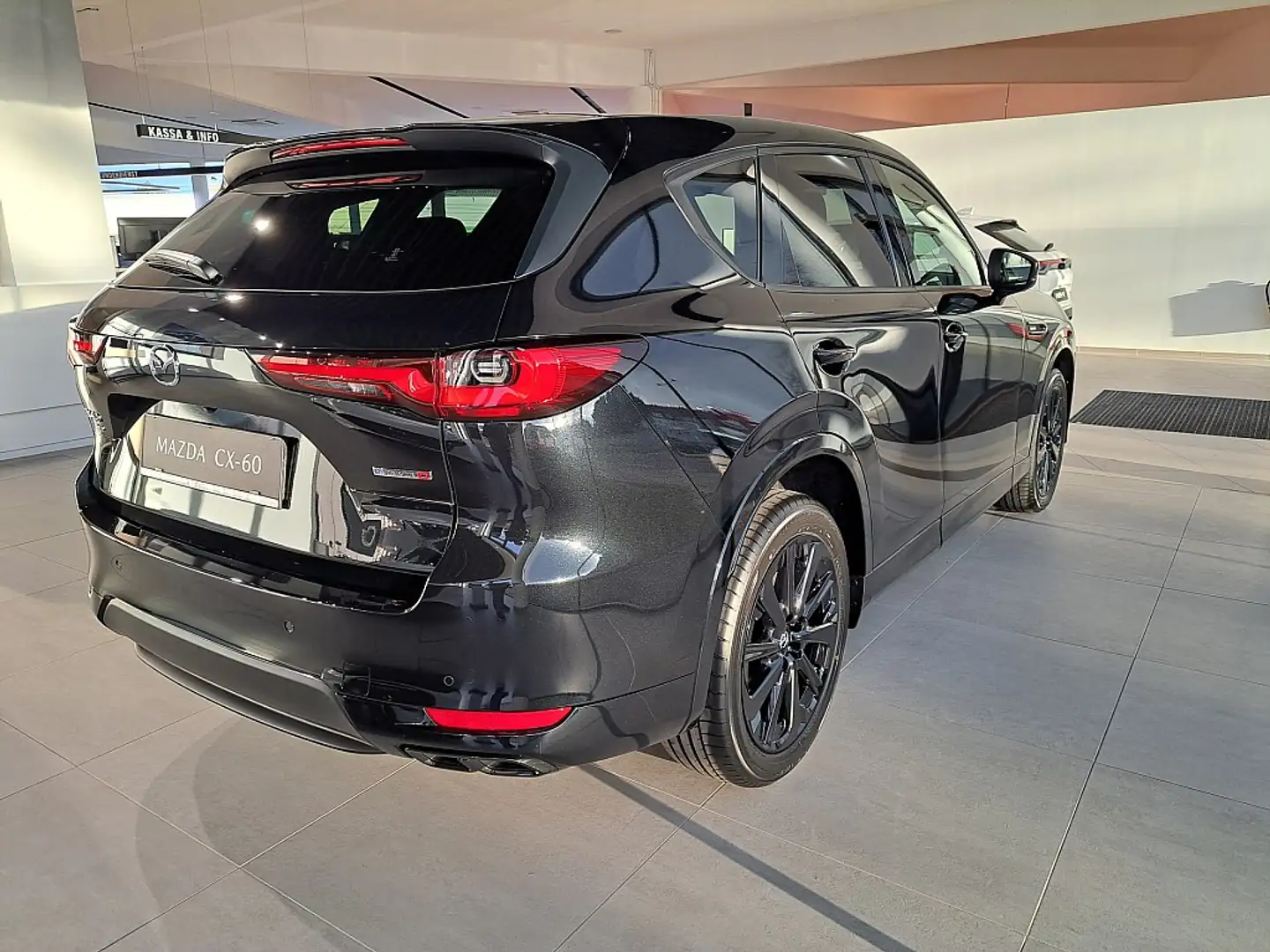 Mazda CX-60 3.3L e-SKYACTIV D AWD HOMURA PLUS Aut. Schwarz - 2