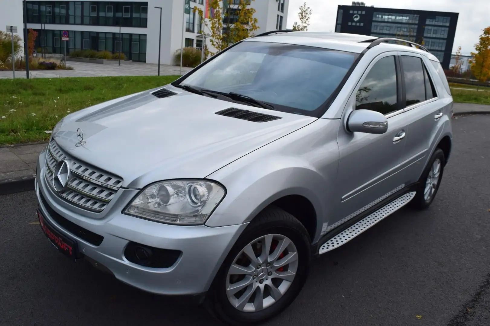 Mercedes-Benz ML 280 CDI Leder,SD,Automatik,AHK Tüv Neu Argent - 2