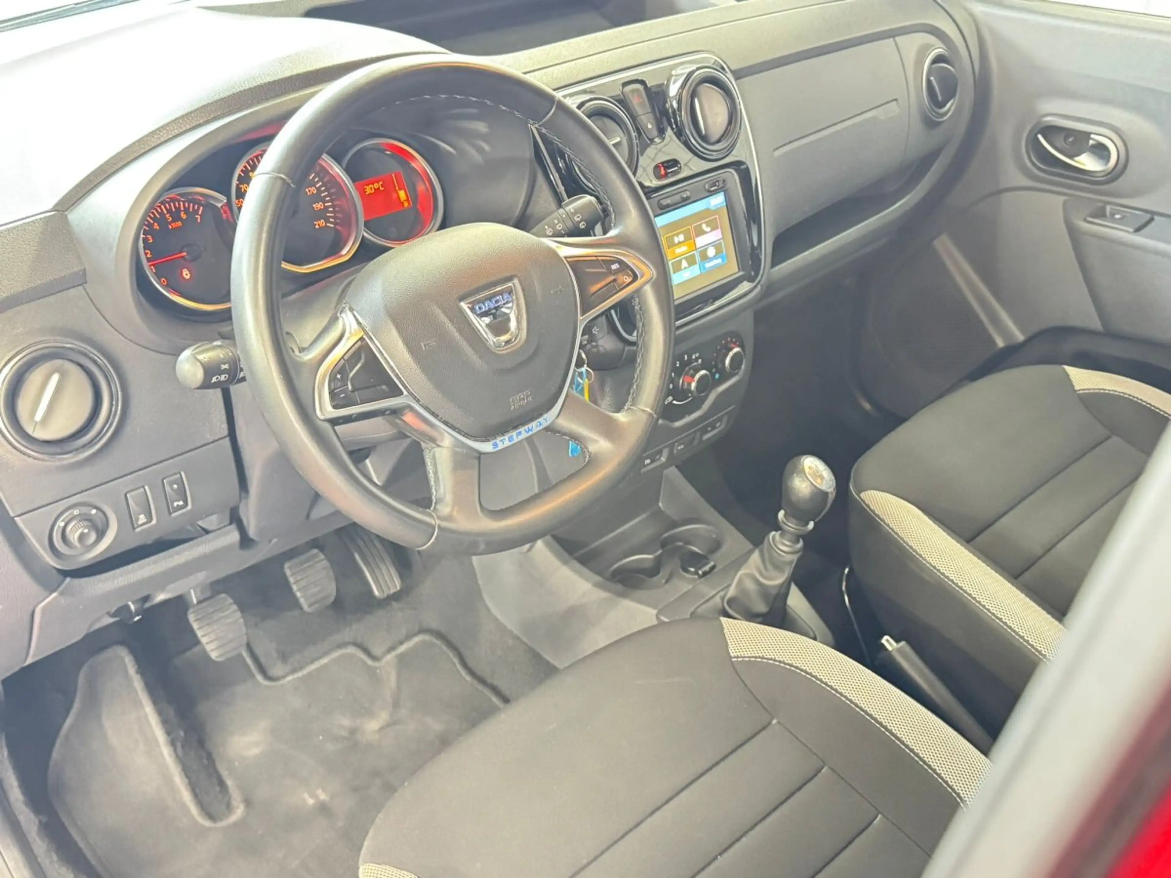 Dacia Dokker 1.3 TCe 130 Stepway Plus GPF (EURO 6d-TEMP) 1.3 TC — photo 8