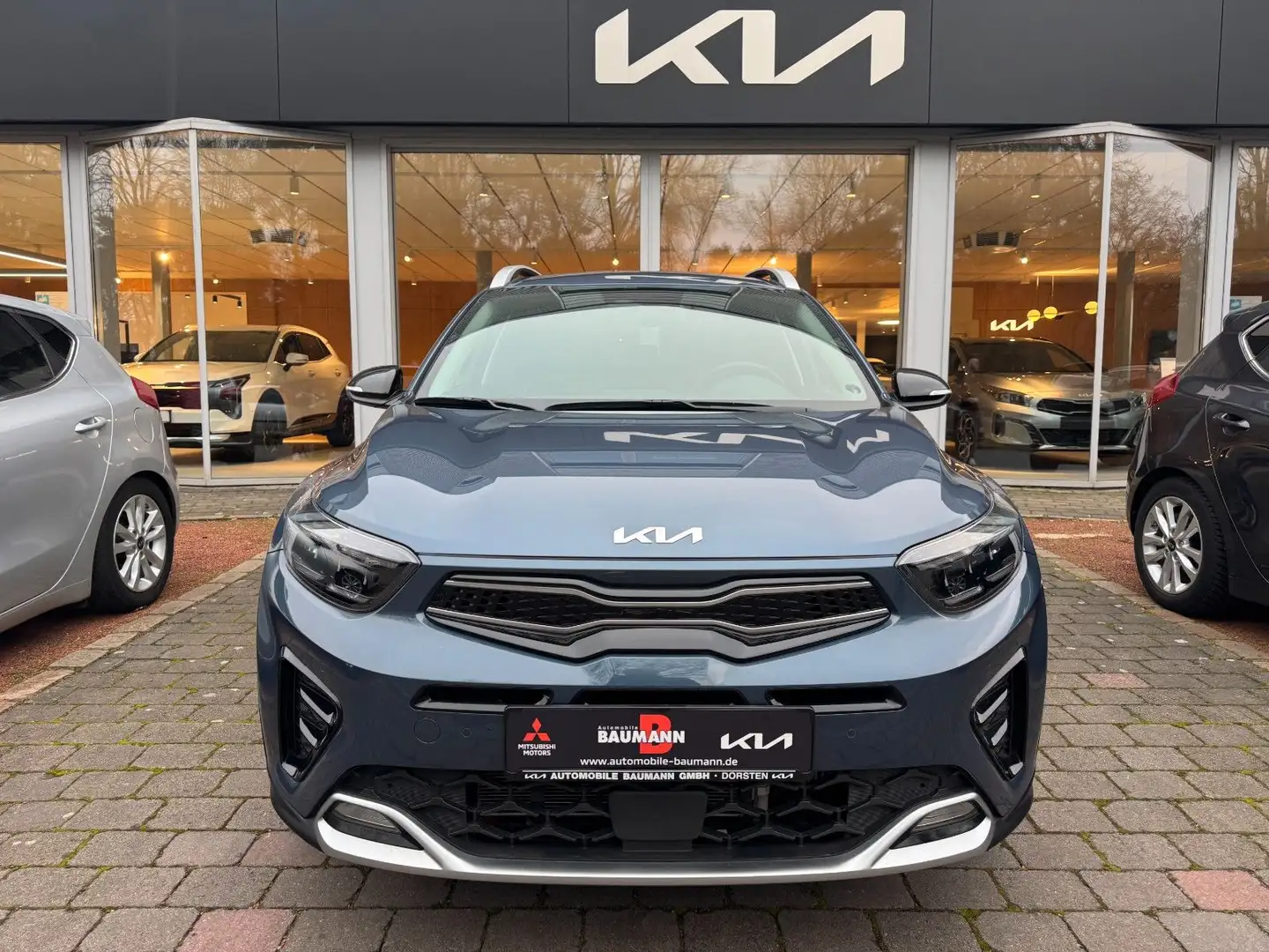 Kia Stonic GT-Line Blau - 2