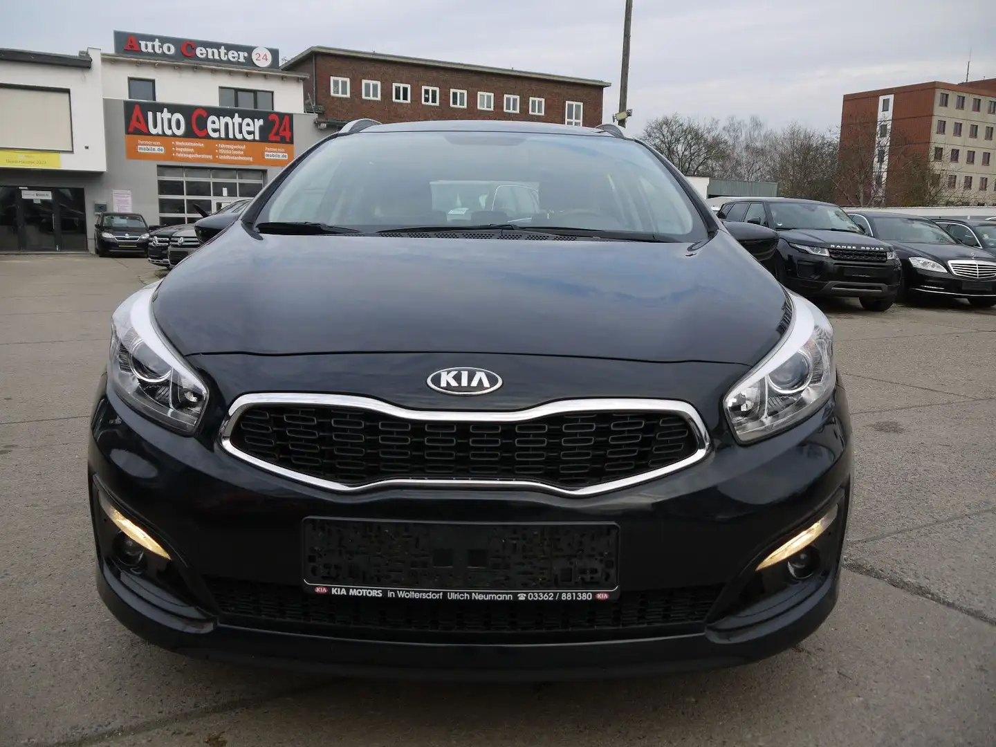 Kia Ceed SW / cee'd SW Ceed Sportswagon/Orig. 14461 KM Schwarz - 2