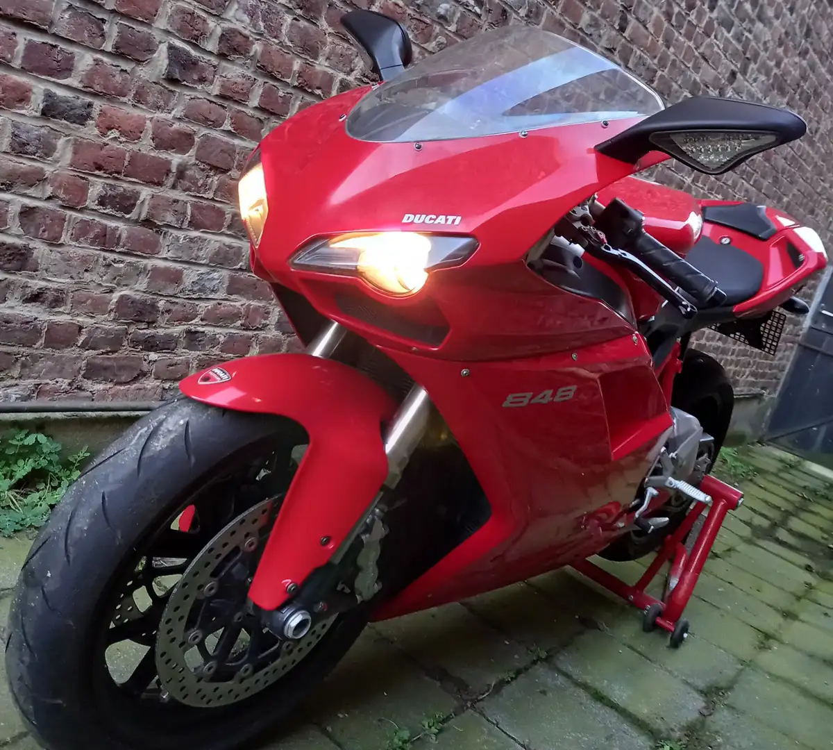 Ducati 848 Червоний - 1