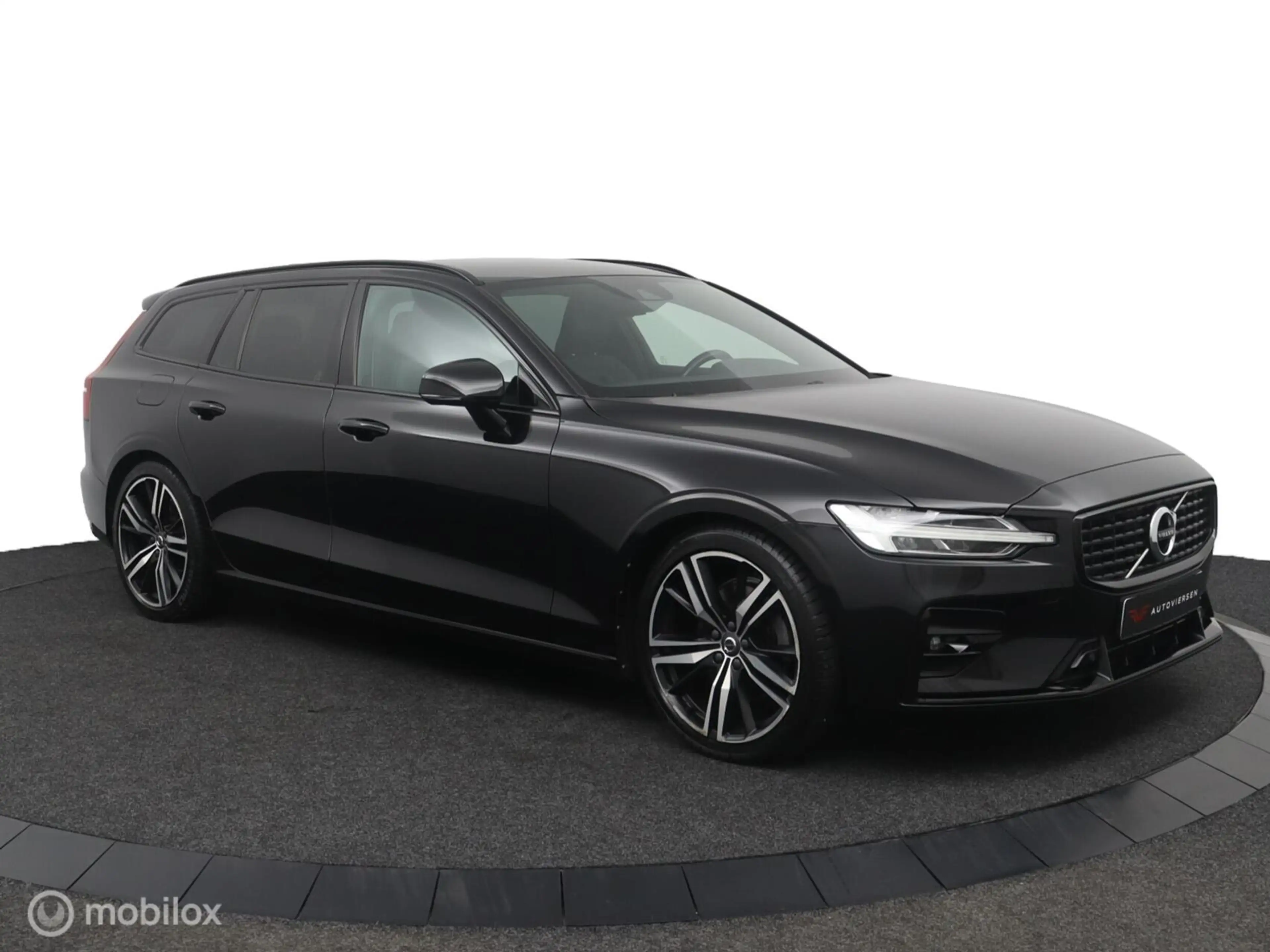 Volvo V60 2.0 B3 Inscription | Pilot Assist |BLIS | Camera |
