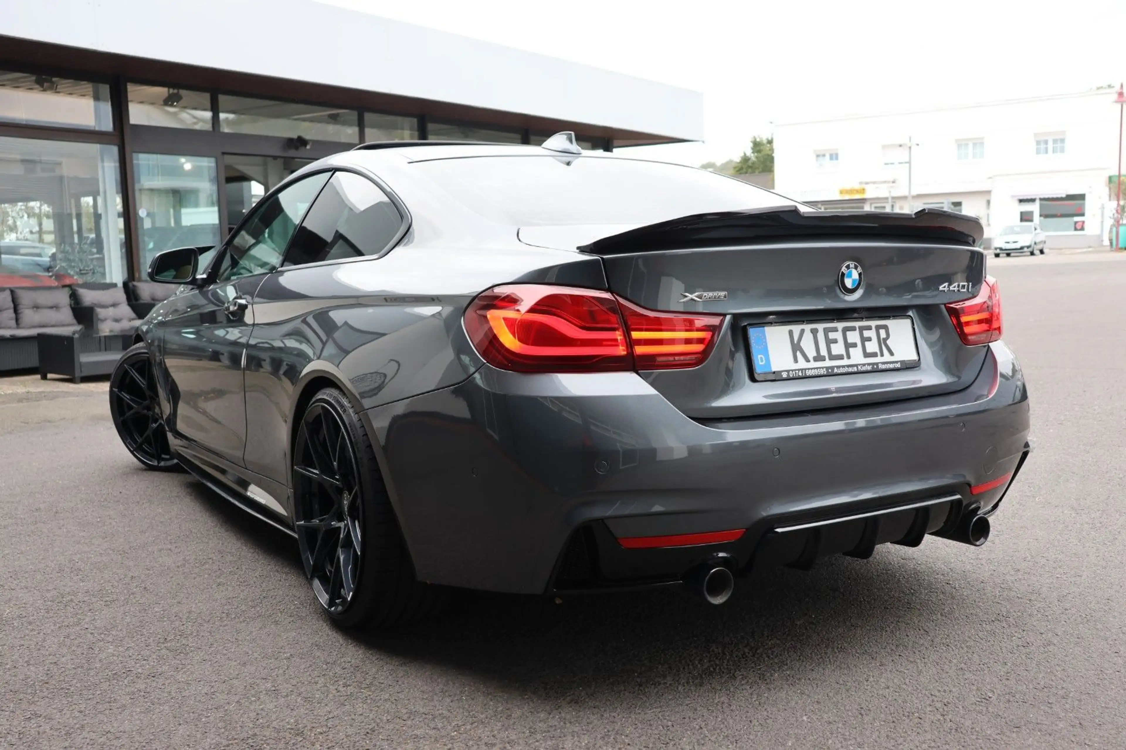 BMW 440 i Coupé xDrive M/H&K/360/Adapt.LED/SHZ/TTW/20 — photo 8
