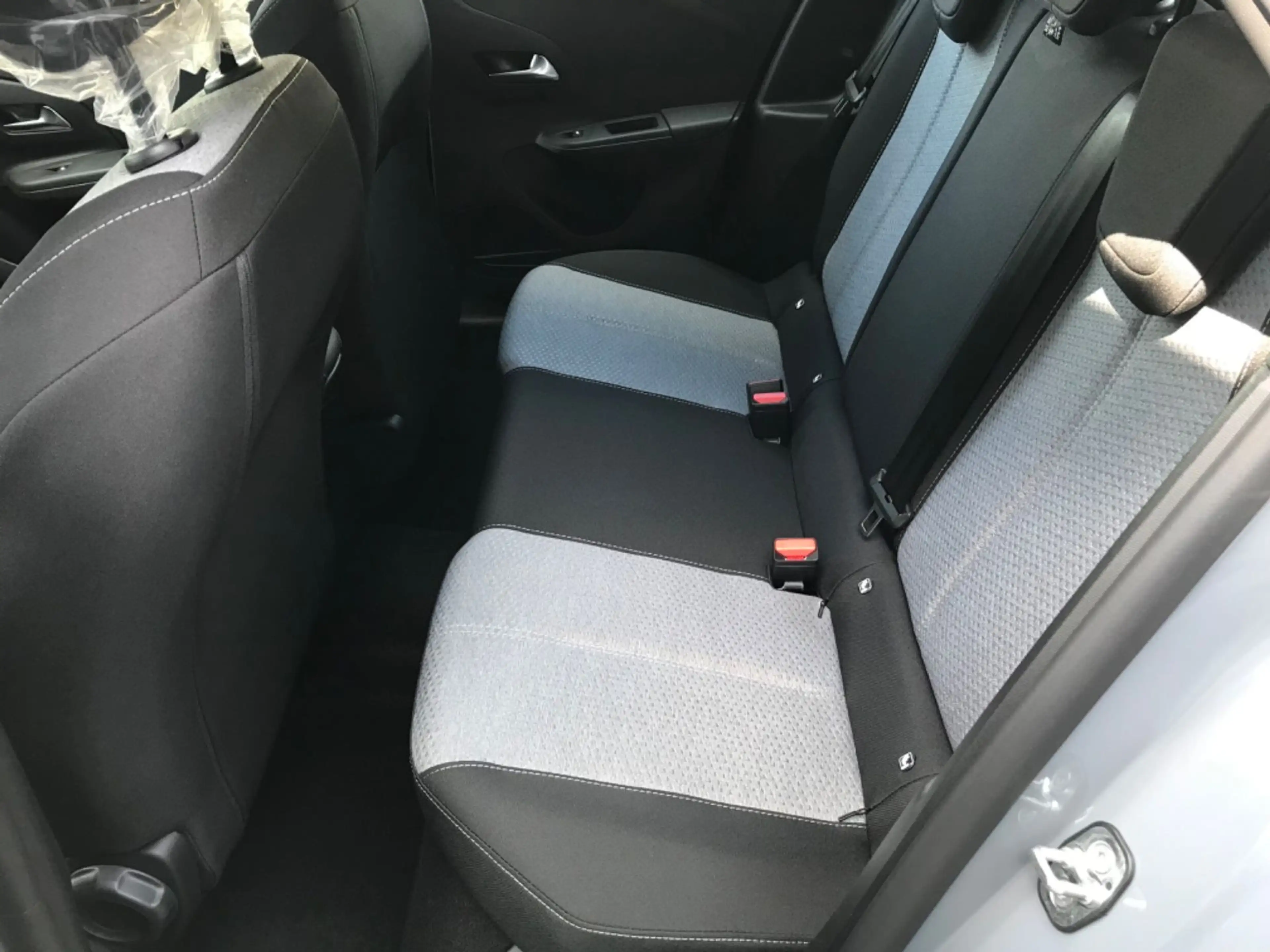 Opel Corsa Sitz-u. Lenkradhz*CARPLAY*ALU — photo 15