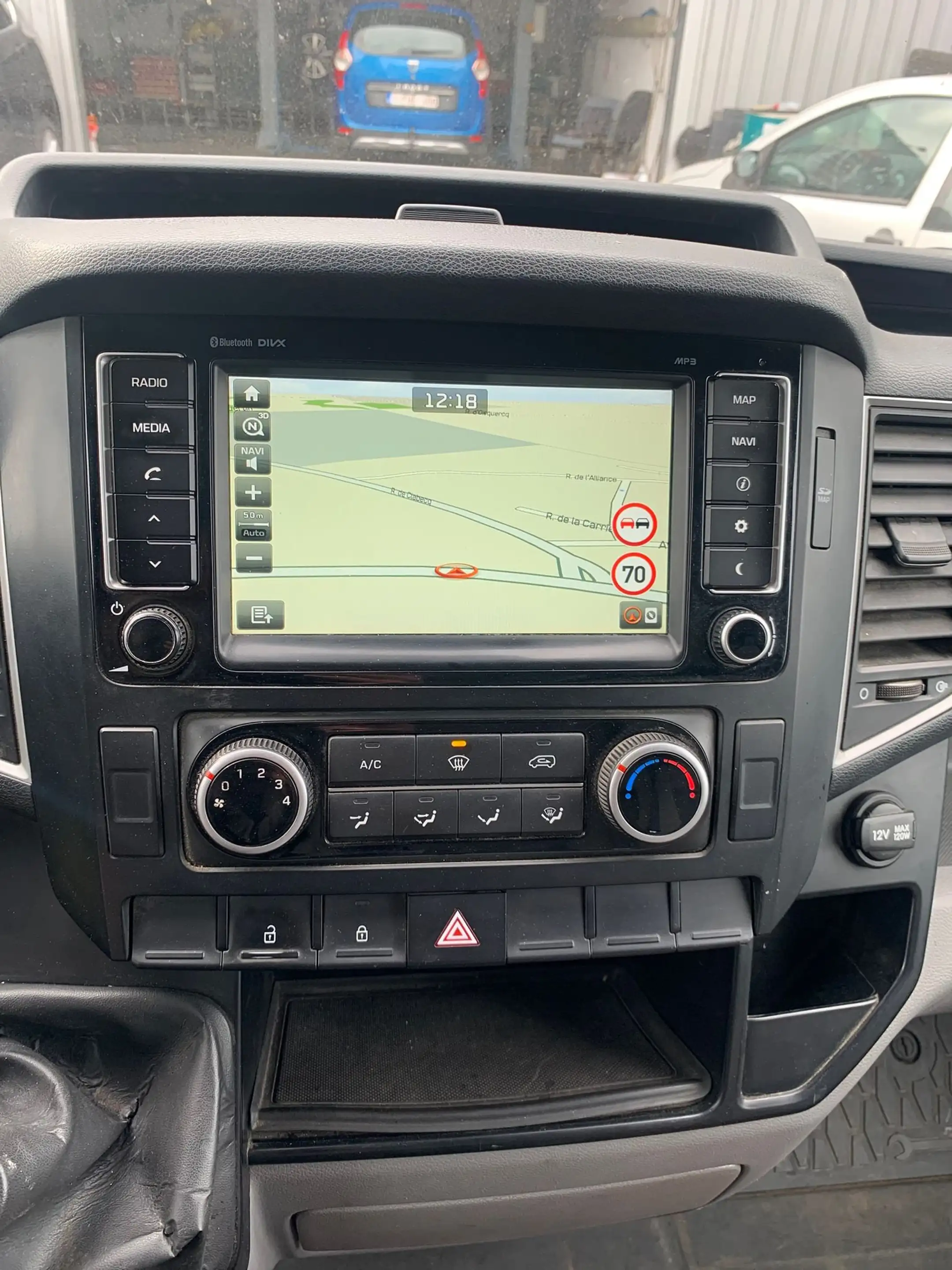 Hyundai H 350 H350 UTILITAIRE  LONG CHÂSSIS — photo 13