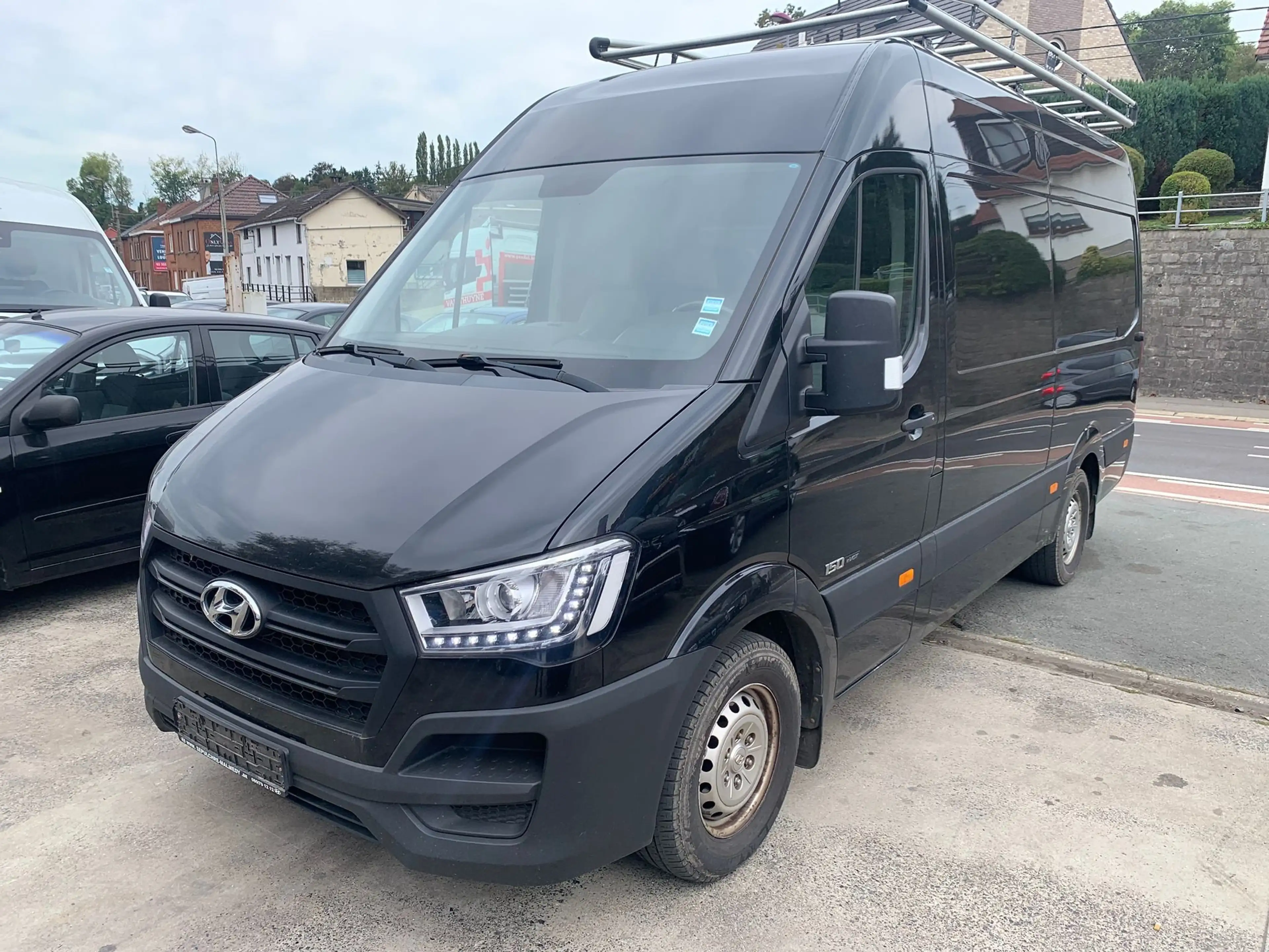 Hyundai H 350 H350 UTILITAIRE  LONG CHÂSSIS — photo 3