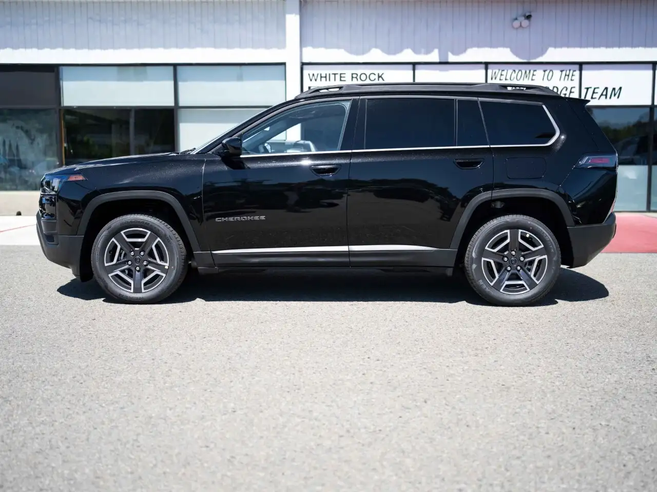 Jeep Cherokee photo Jeep Cherokee