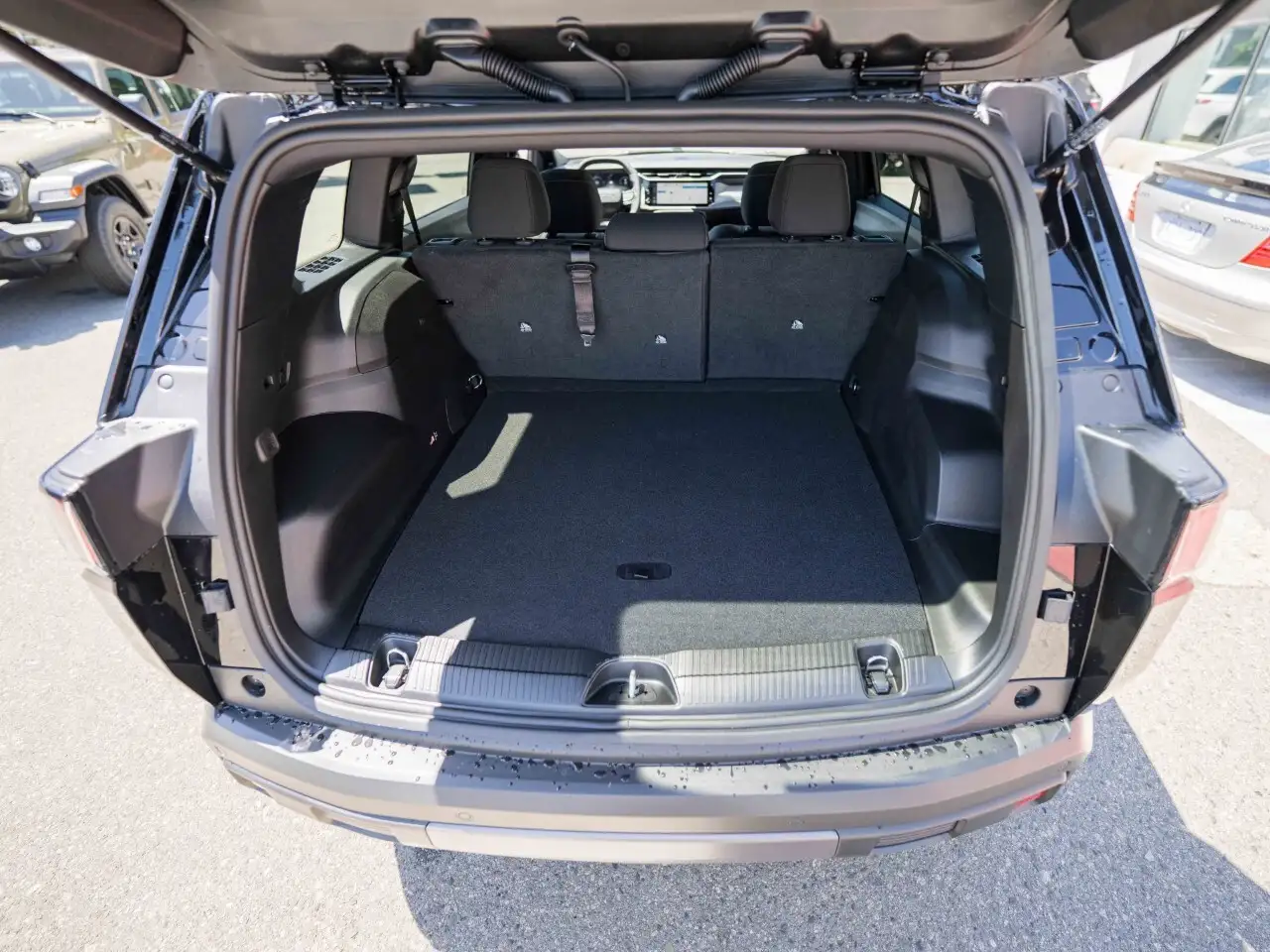 Jeep Cherokee photo Jeep Cherokee