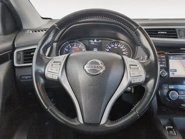 Nissan Qashqai 1.2 DIG-T Acenta 4x2 Xtronic 2017, foto 10