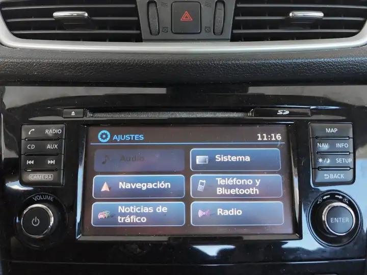 Nissan Qashqai 1.2 DIG-T Acenta 4x2 Xtronic 2017, foto 17