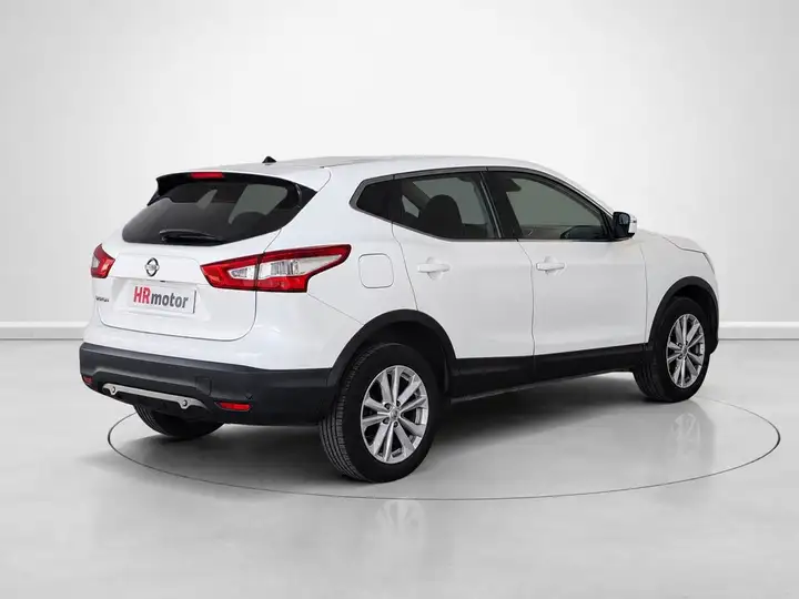 Nissan Qashqai 1.2 DIG-T Acenta 4x2 Xtronic 2017, foto 3