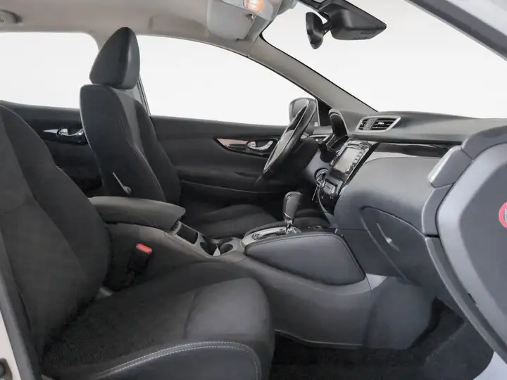Nissan Qashqai 1.2 DIG-T Acenta 4x2 Xtronic 2017, foto 13