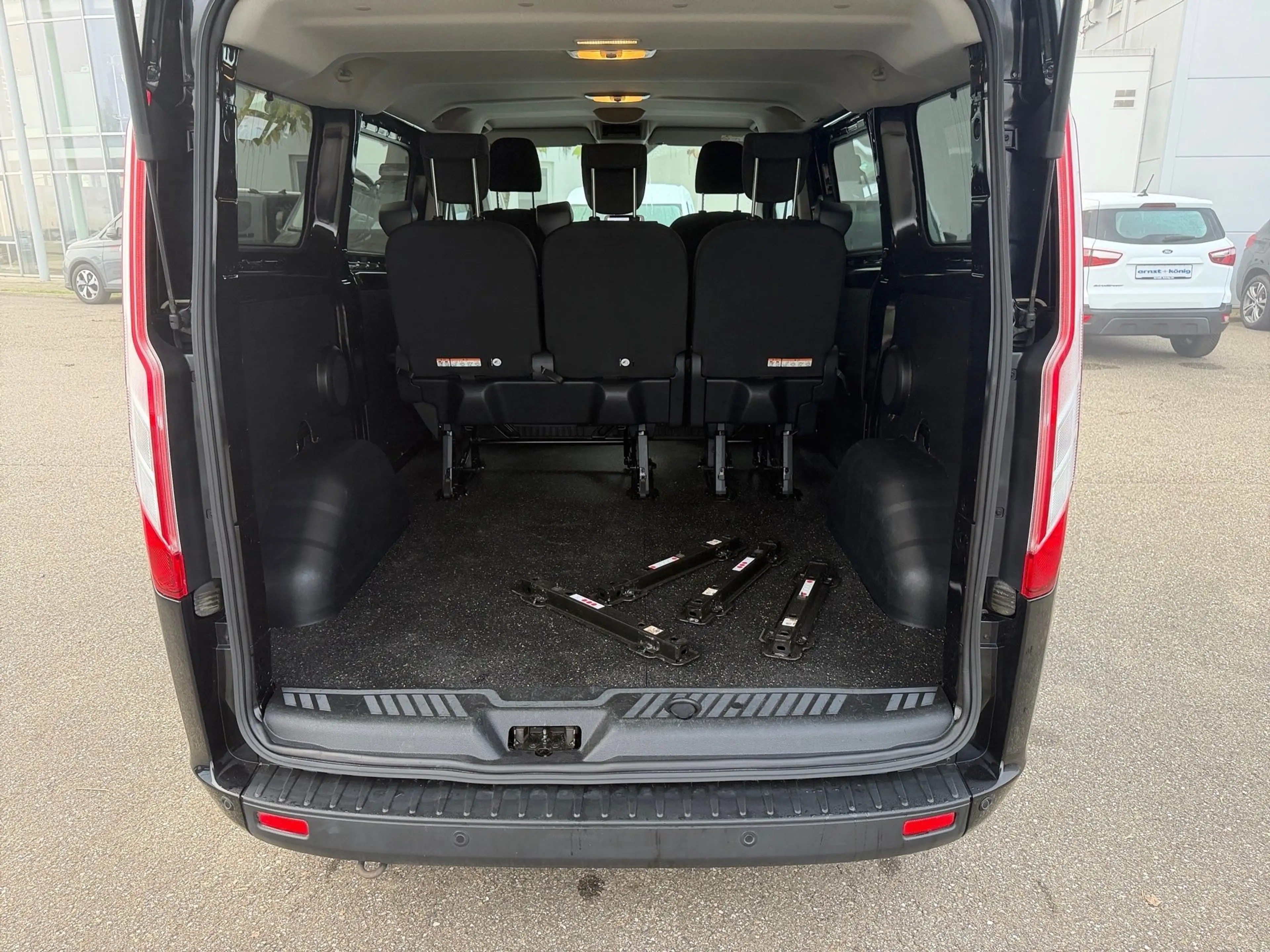 Ford Transit Custom 320 L1H1 VA Trend BT UPE: 38.889€ — photo 7