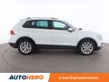 Volkswagen Tiguan 2.0 TDI Executive BlueMotion Bianco - thumbnail 5