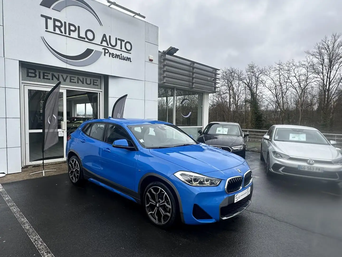 BMW X2 X2 sDrive 16d - BV DKG - S\u0026S M Sport X SUIVI  Bleu - 1