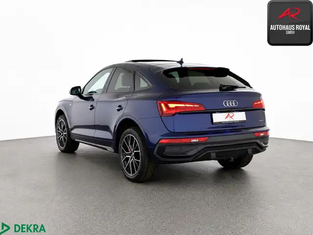 Audi Q5 view 3
