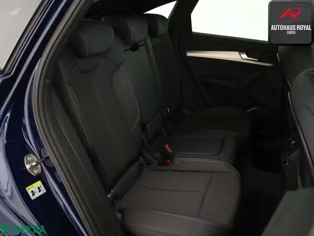 Audi Q5 view 13