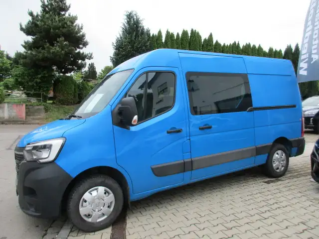 Renault Master Kasten mit Scheiben komplett L2H2 HKa 3,5t Navi Bluetooth PDC hinten Anhängerkupplung starr 2500 KG gepflegter Zustand