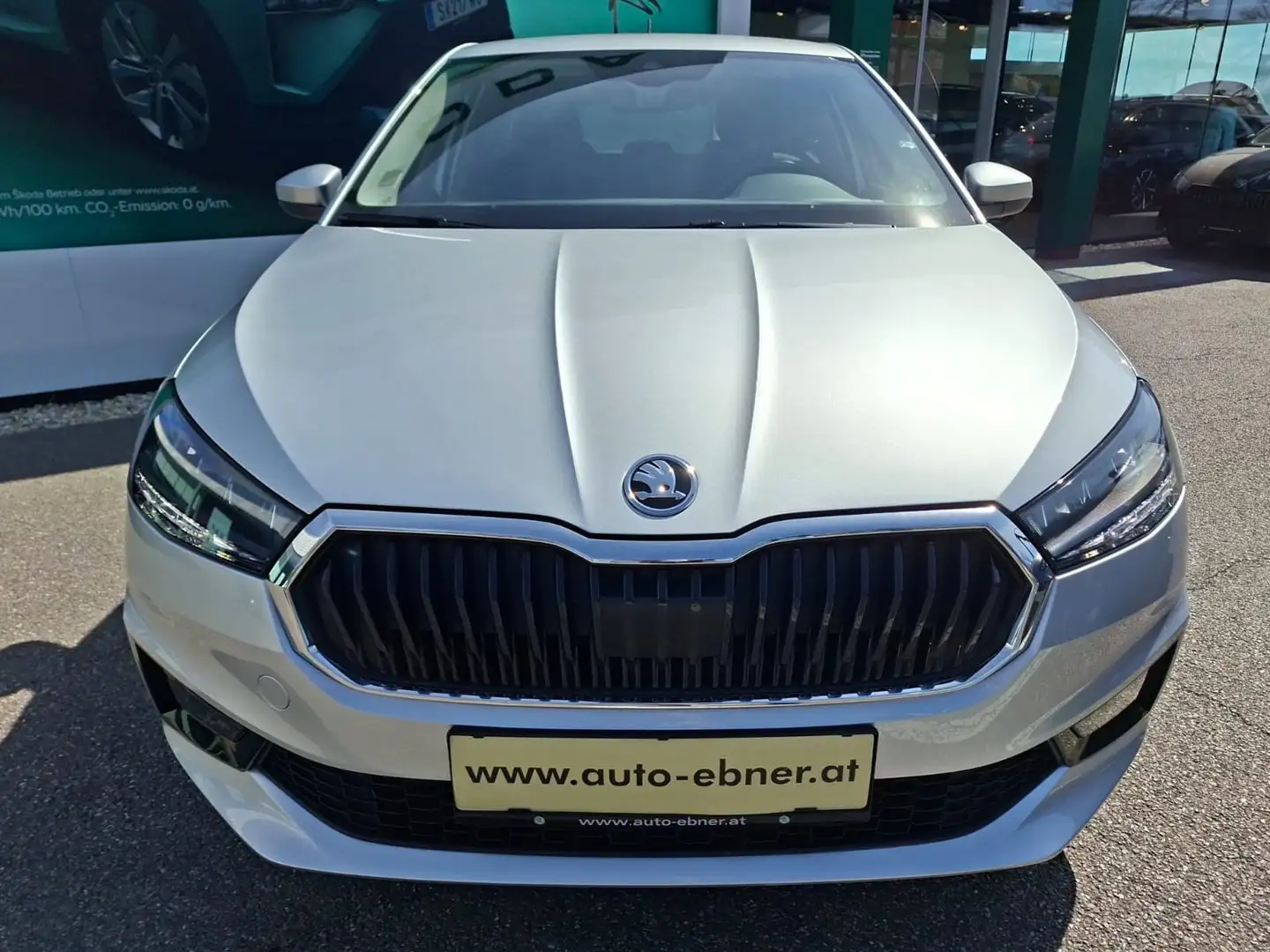 Skoda Fabia Style TSI DSG Silber - 2